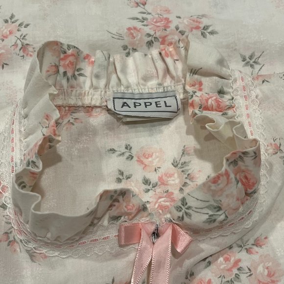 Appel Vintage Women's Prairie Zip Robe, Delicate Rose Pattern, White Pink, M - Picture 3 of 9